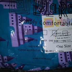 LuLaRoe OS Leggings Castles ( Disney)